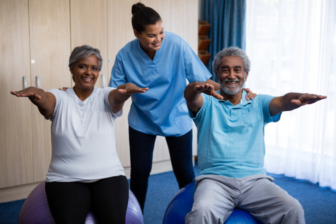 seniors-exercise-to-prevent-falls